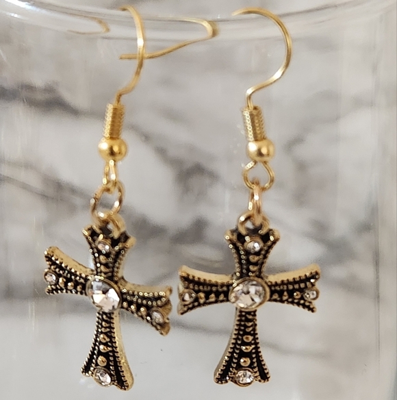 Hand Crafted Elegant Gold Cross Pierced Earrings - Picture 2 of 6